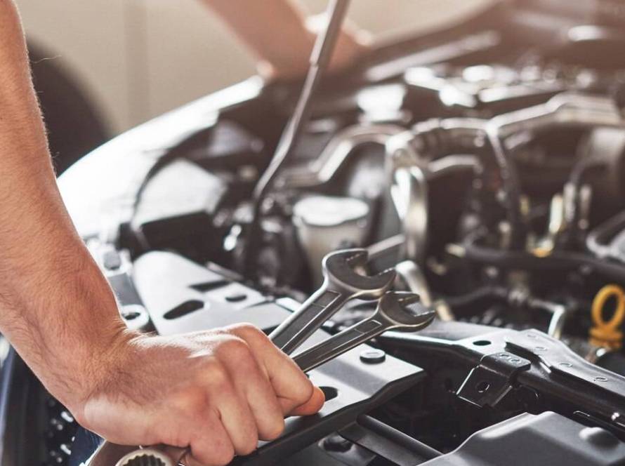 Porsche service center dubai